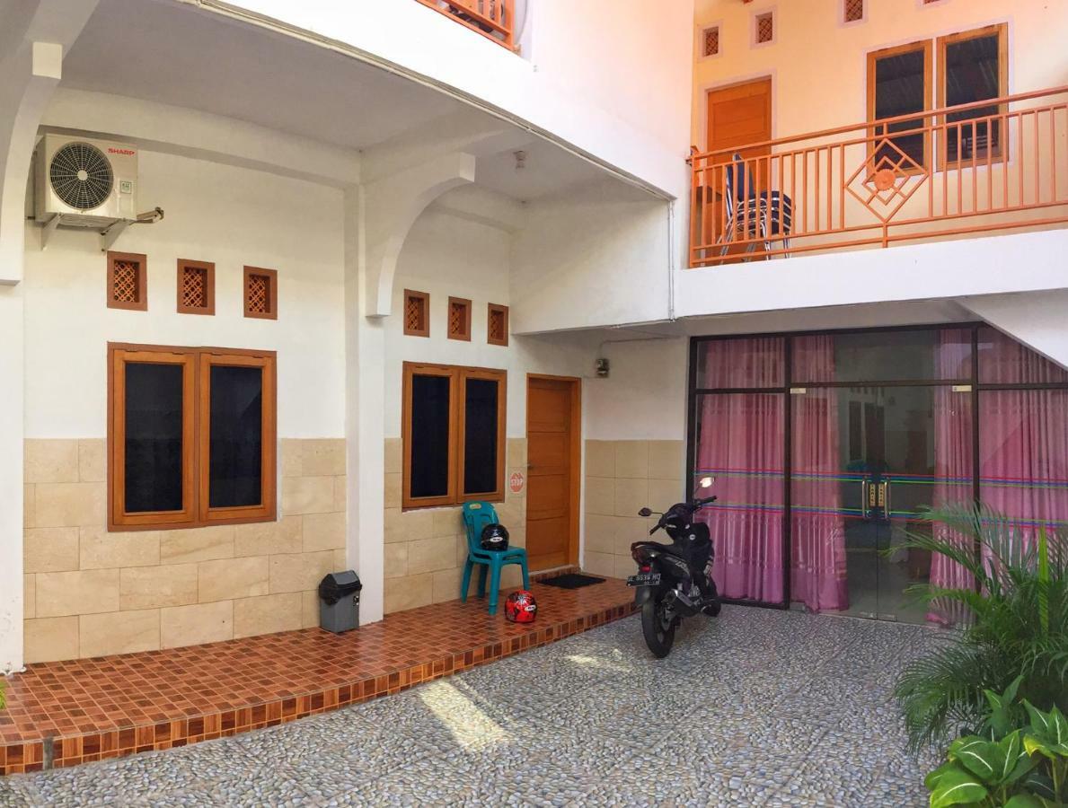 Pondok Simpang Tiga Sabong Exterior foto