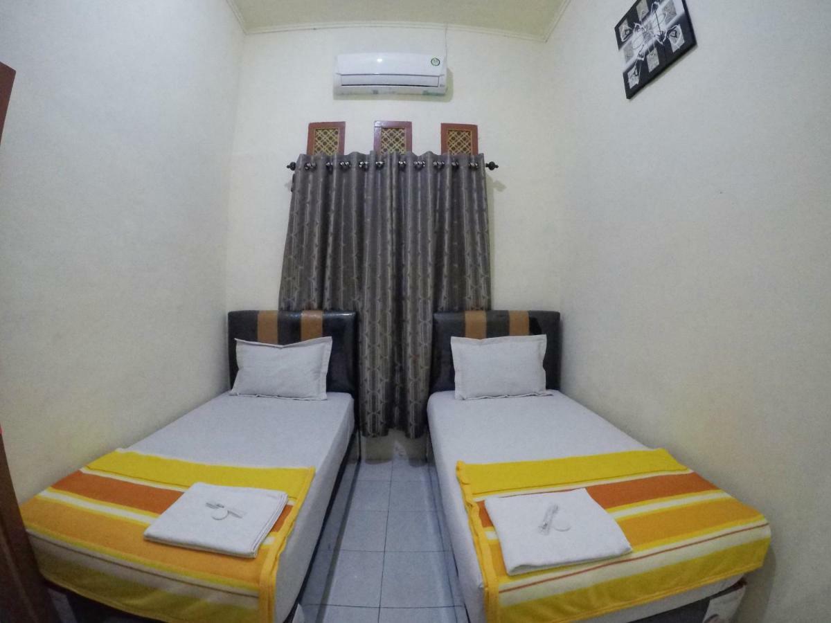 Pondok Simpang Tiga Sabong Exterior foto
