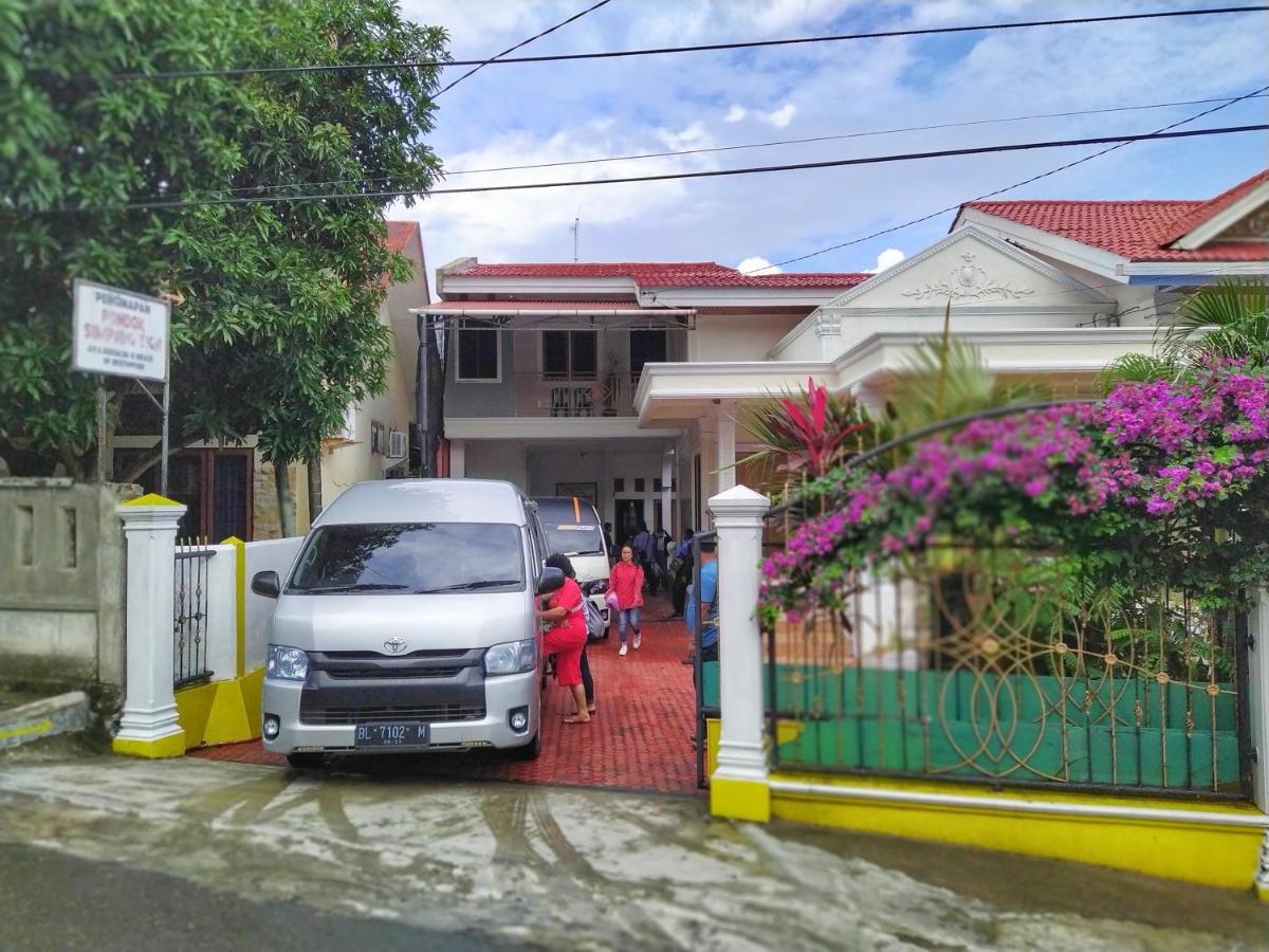 Pondok Simpang Tiga Sabong Exterior foto